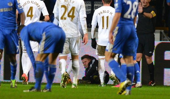 FBL-ENG-LCUP-SWANSEA-CHELSEA